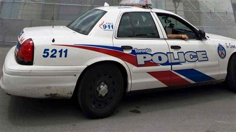 Toronto police seeking assistance in homicide investigation in Lawrence East and Don Mills area